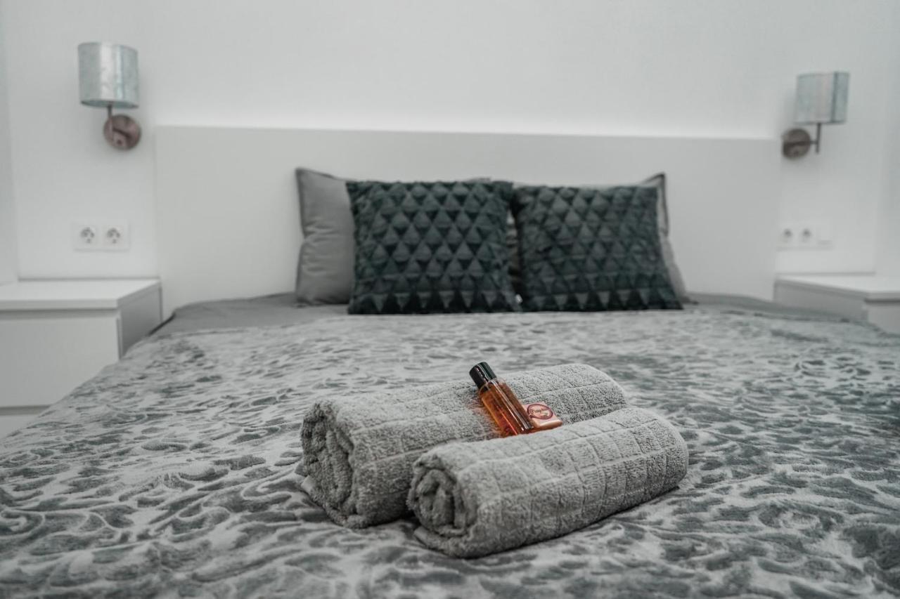 Downtown Pearl Apartments Budapest Bagian luar foto